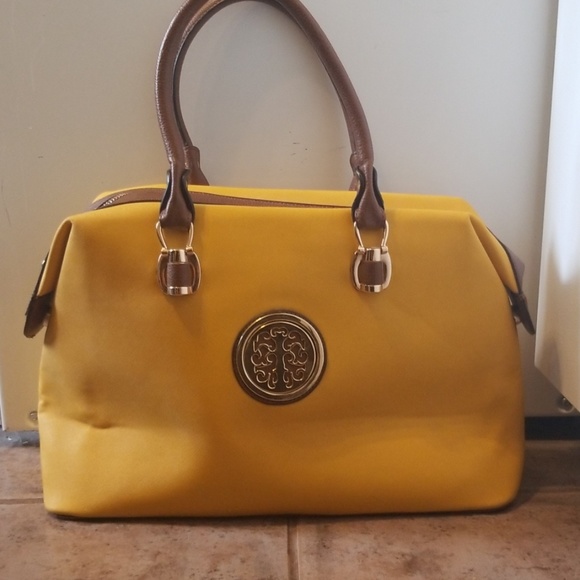 Handbags - 🍁Yellow Bag